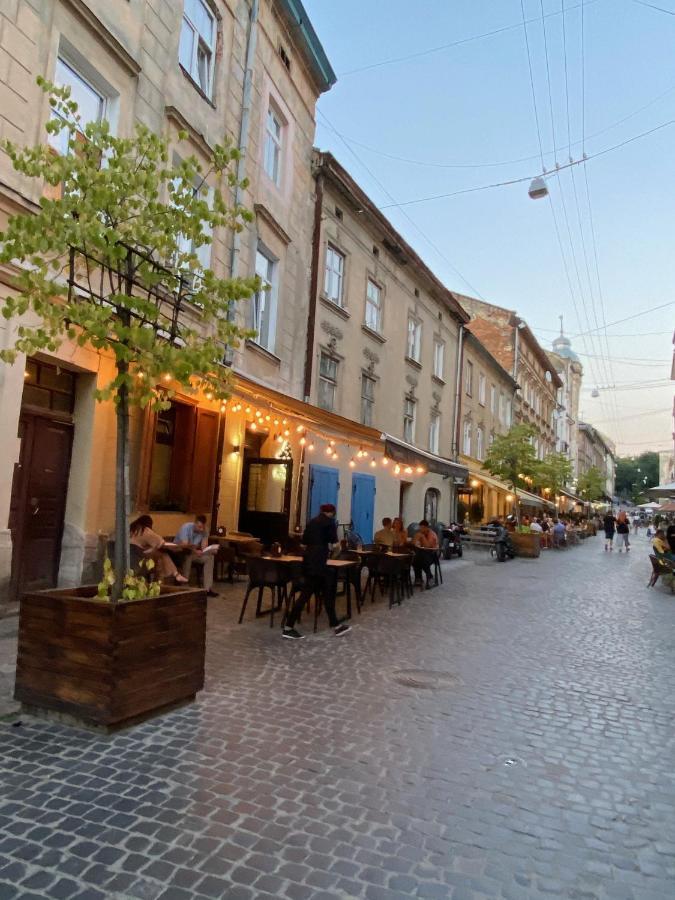 Квартира Подобово На Площі Ринок 39 Lviv Eksteriør billede