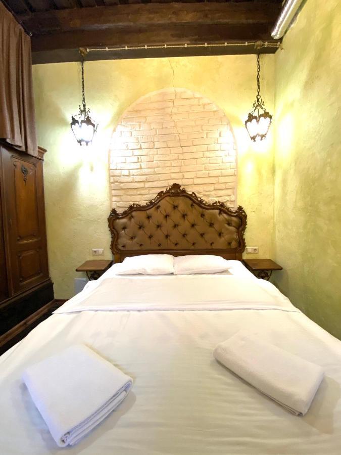 Квартира Подобово На Площі Ринок 39 Lviv Eksteriør billede