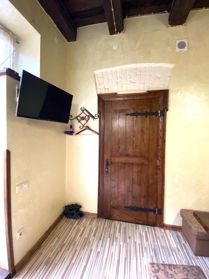 Квартира Подобово На Площі Ринок 39 Lviv Eksteriør billede
