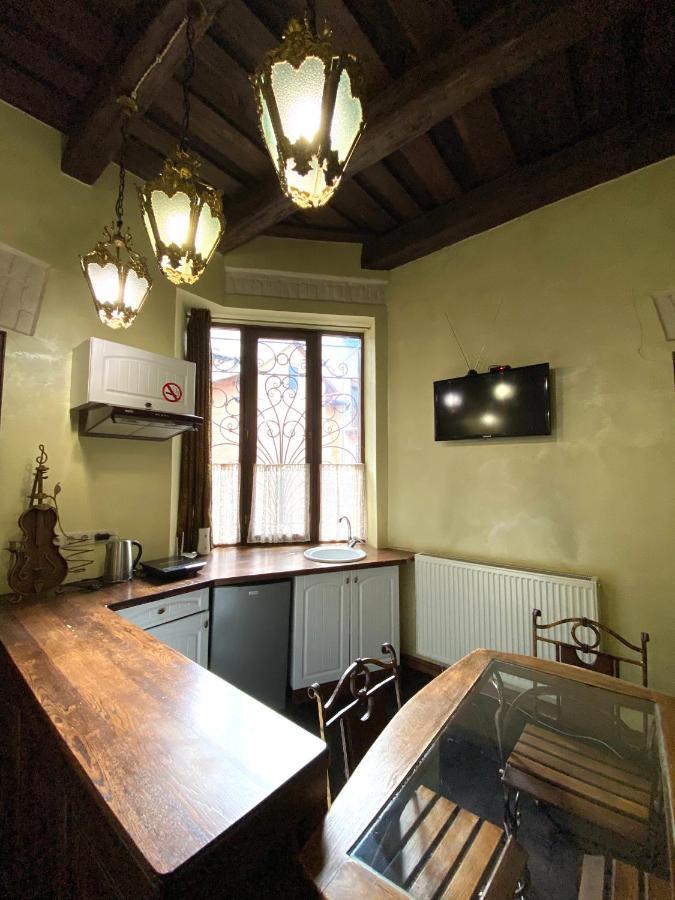 Квартира Подобово На Площі Ринок 39 Lviv Eksteriør billede